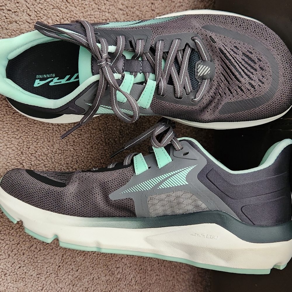 Women's Altra Provision 6 Sneakers-Size 8.5